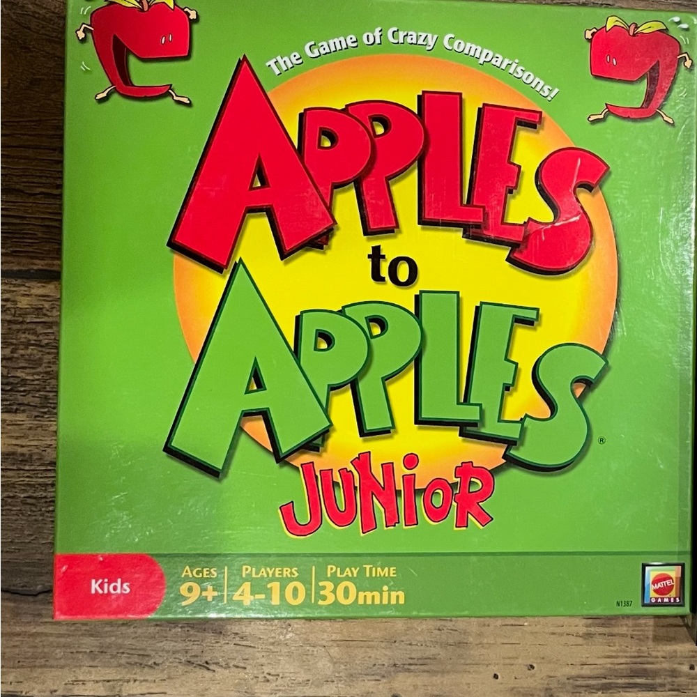 Mattel Red and Green Puzzle Game